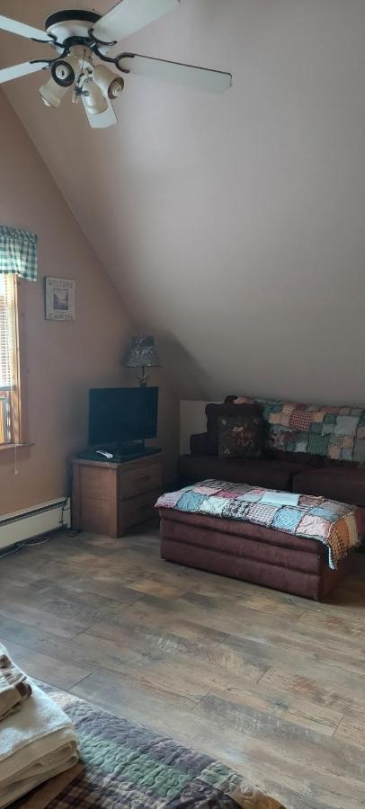 The Old Tioga Inn Bed And Breakfast Fairmount Springs 외부 사진
